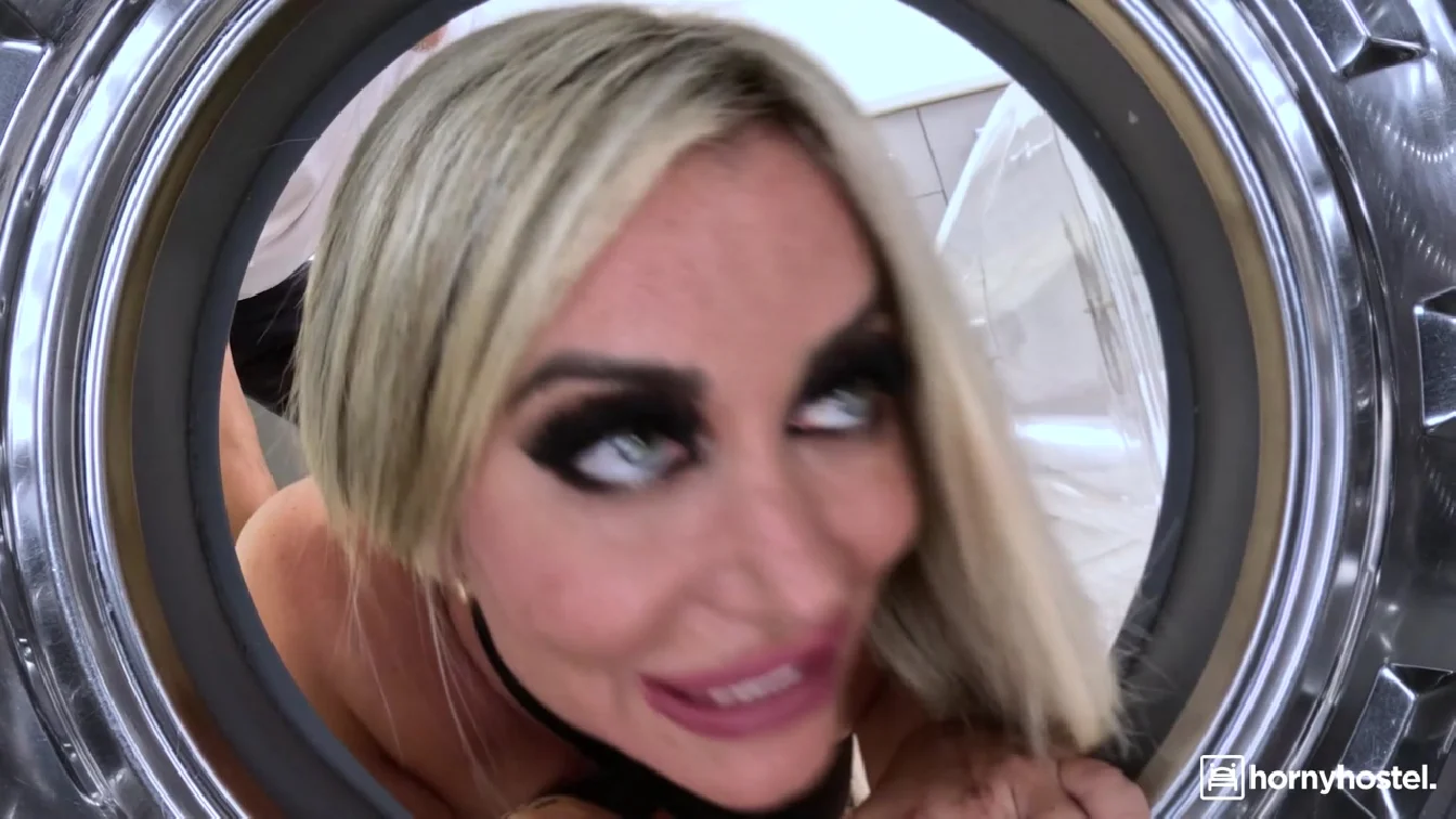 Preview of HornyHostel Carla Boom Pizza Guys Special Sauce XXX